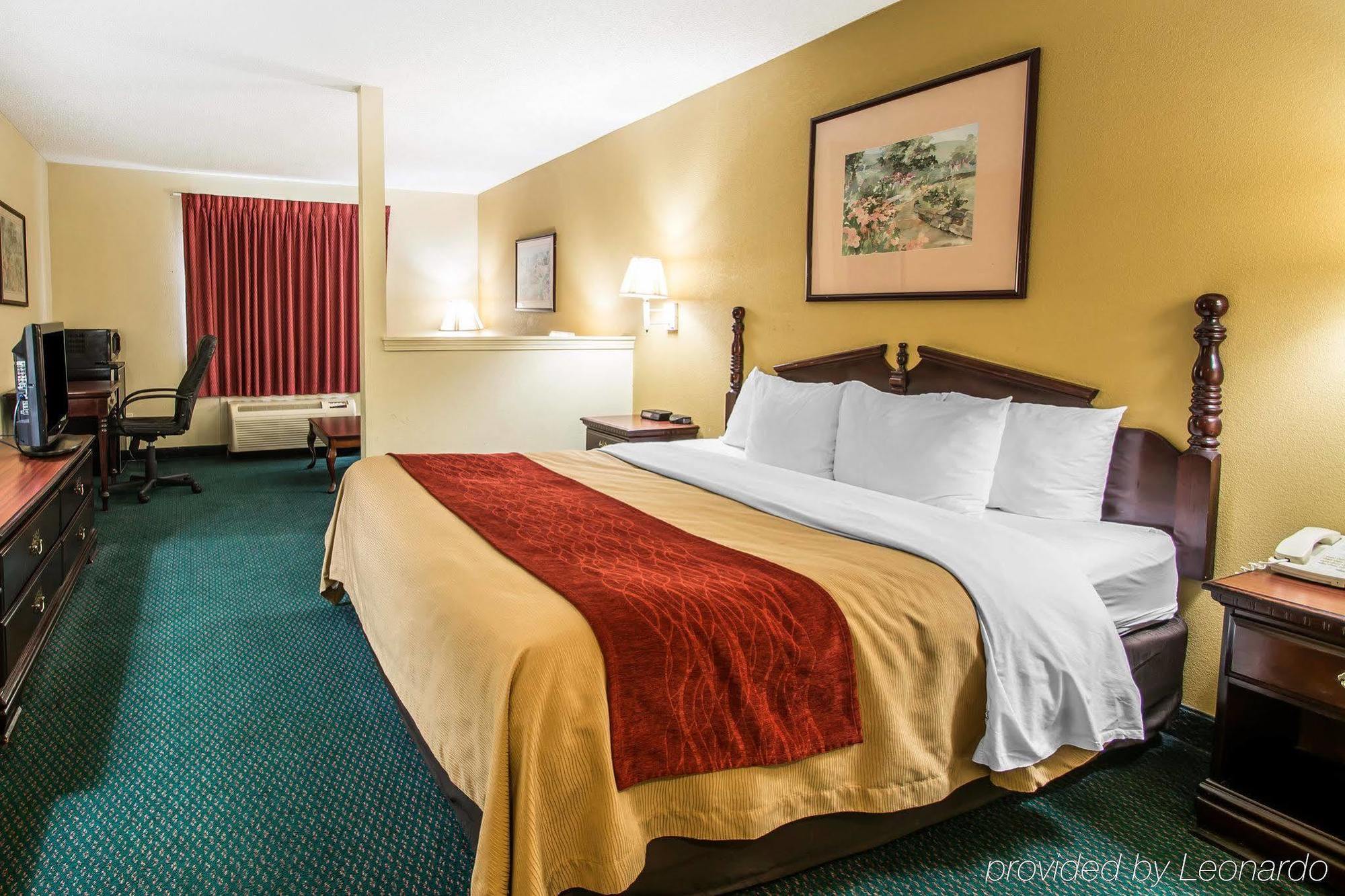 Super 8 By Wyndham Montgomery I-65 Экстерьер фото